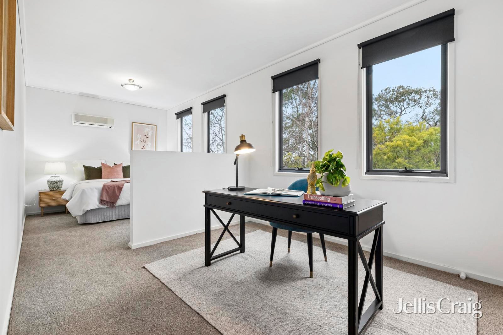 10 Deirdre Street, Glen&nbsp;Waverley image 11