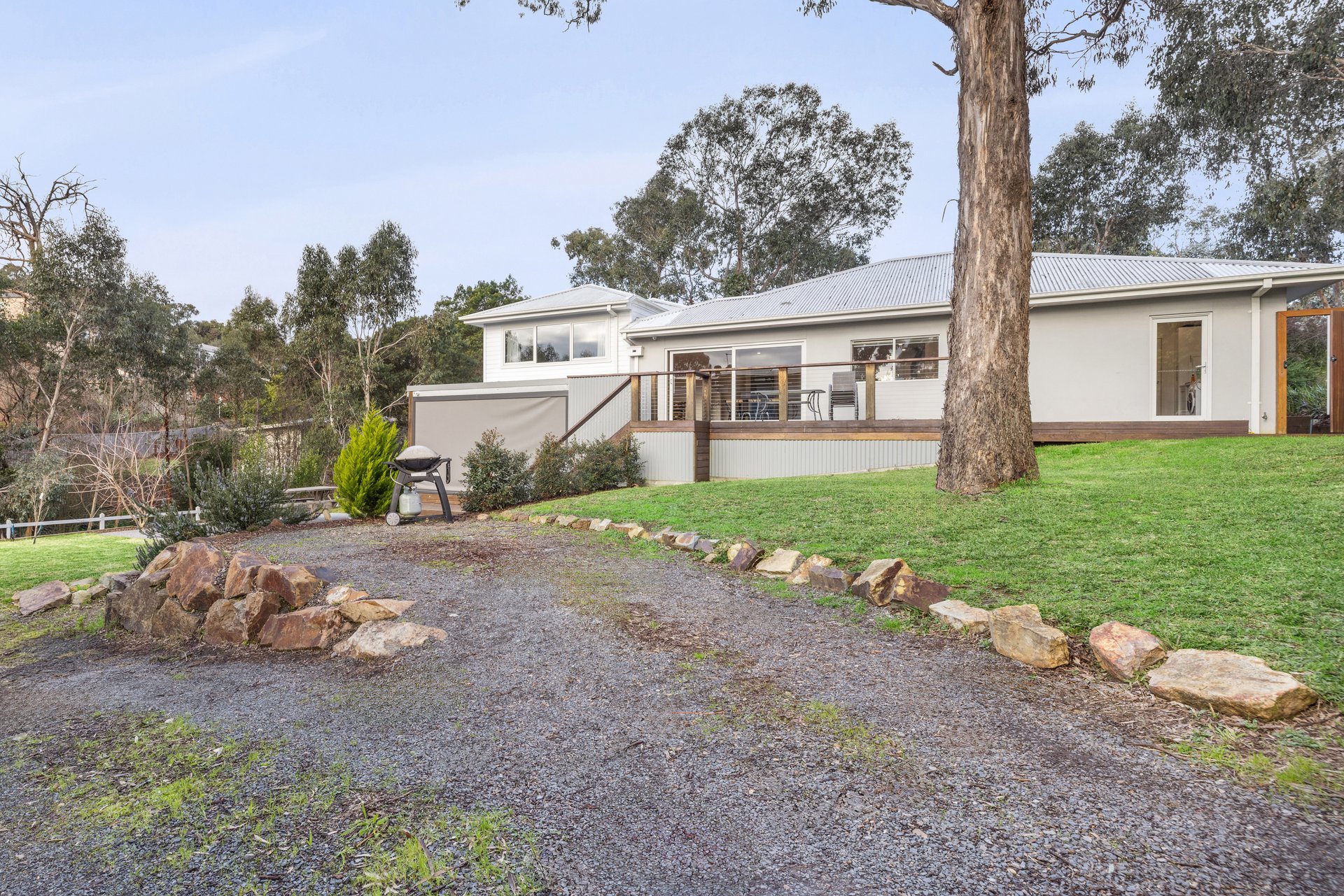 10 Dixon Place, Lilydale image 8