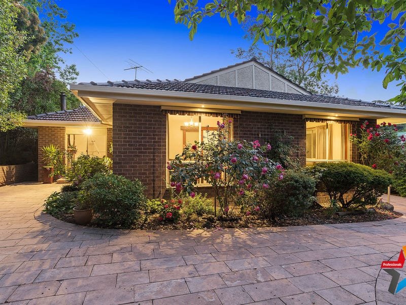 10 Doreen Court, Montrose image 3