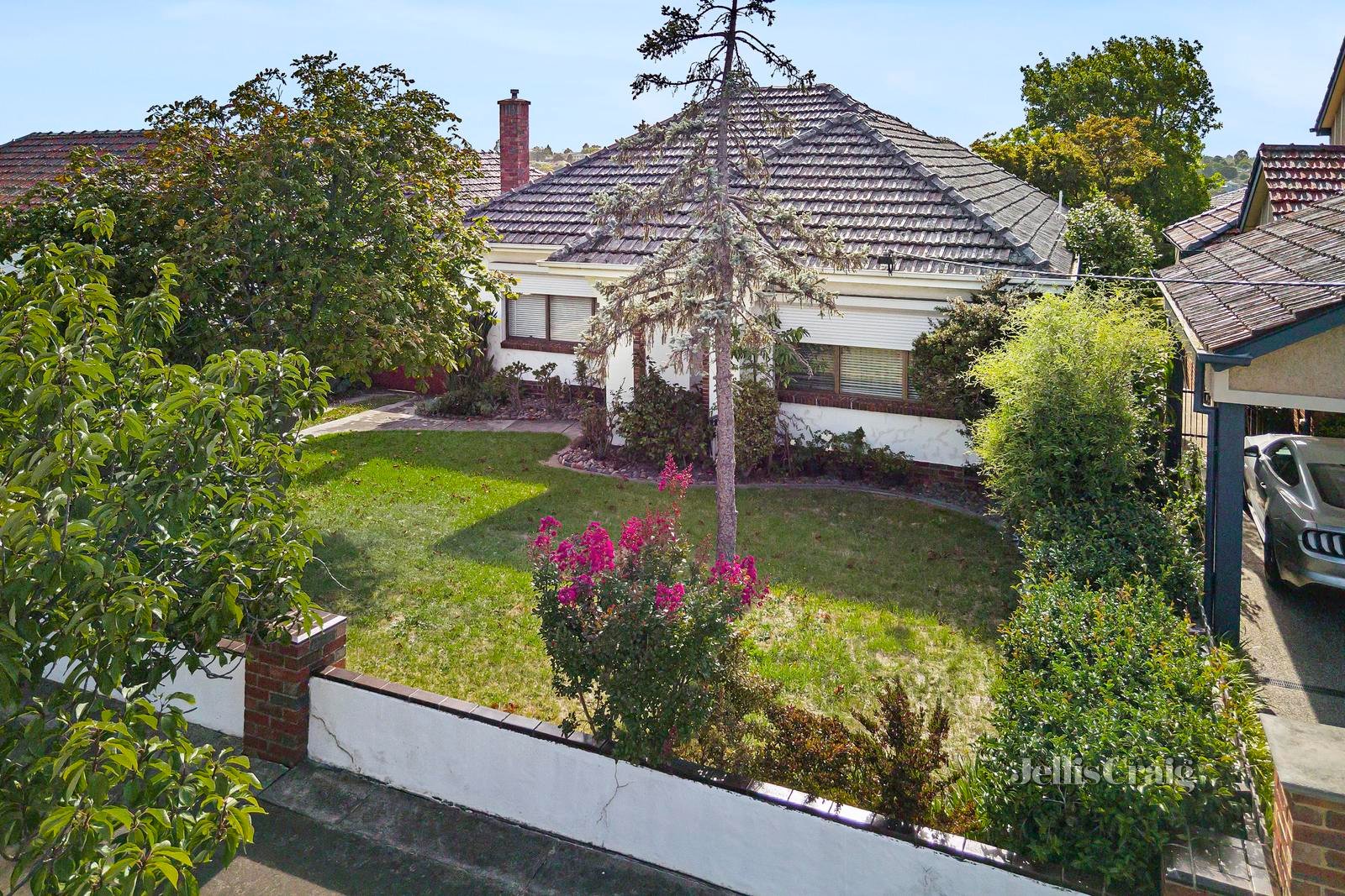 10 Downes Street, Strathmore image 18