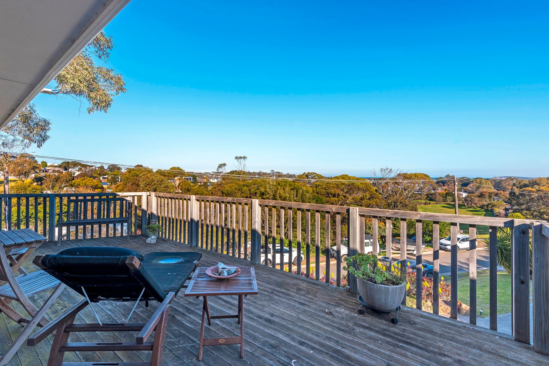 10 Driftwood St  Ocean Grove