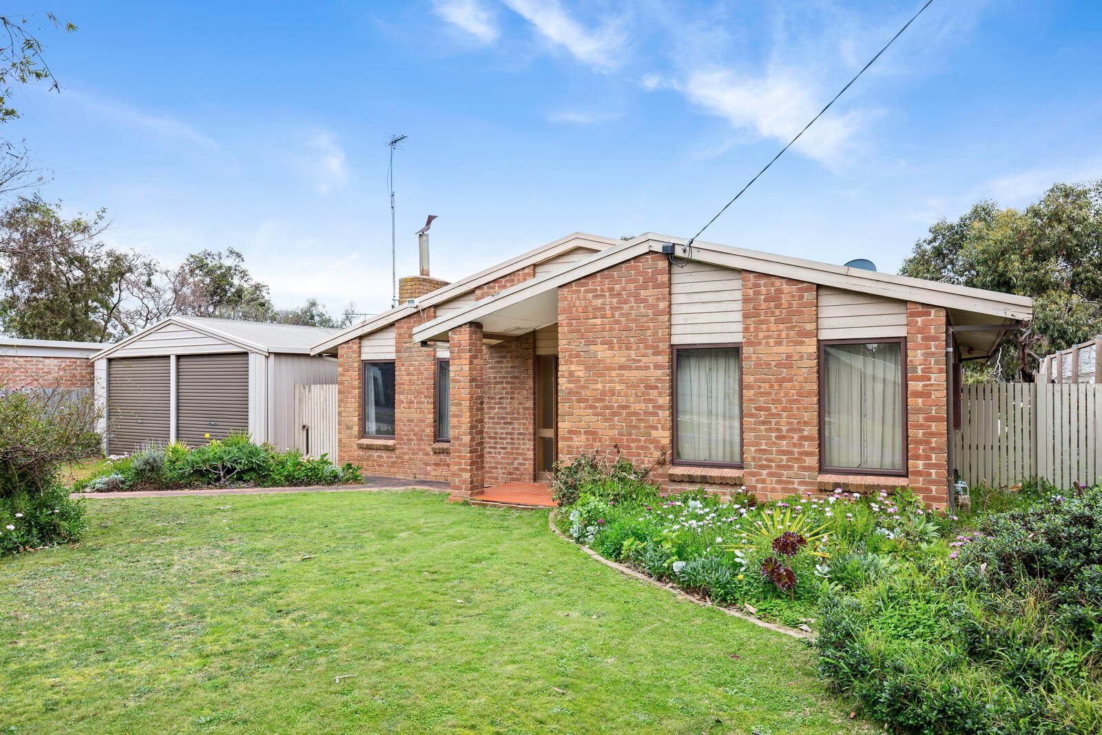 Property Gallery Thumbnail 2
