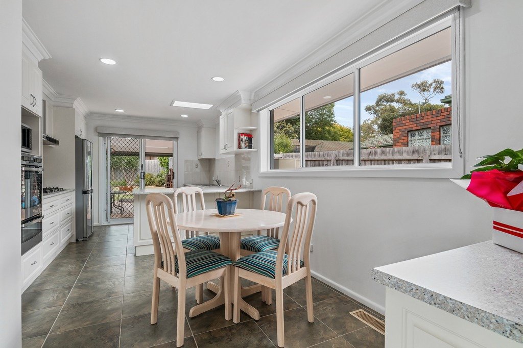 10 Dumosa Avenue, Croydon image 5