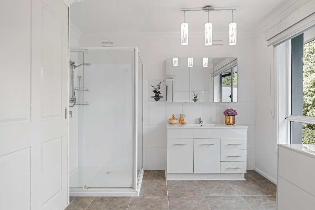 10 Dumosa Avenue, Croydon image 8