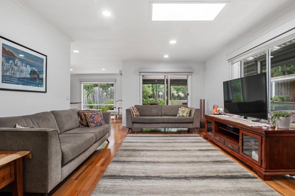 10 Dumosa Avenue, Croydon image 12