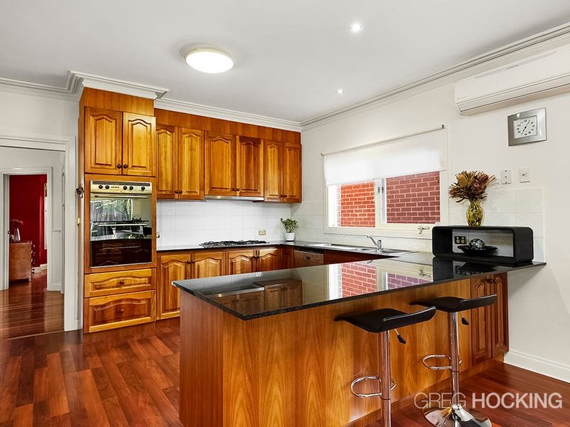 10 Eliza Close, Williamstown image 3