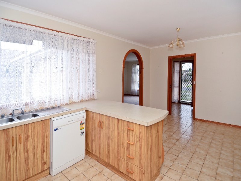 10 Enbrook Court, Grovedale image 2