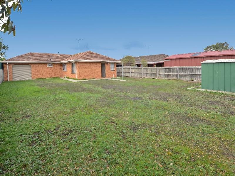 10 Enbrook Court, Grovedale image 7