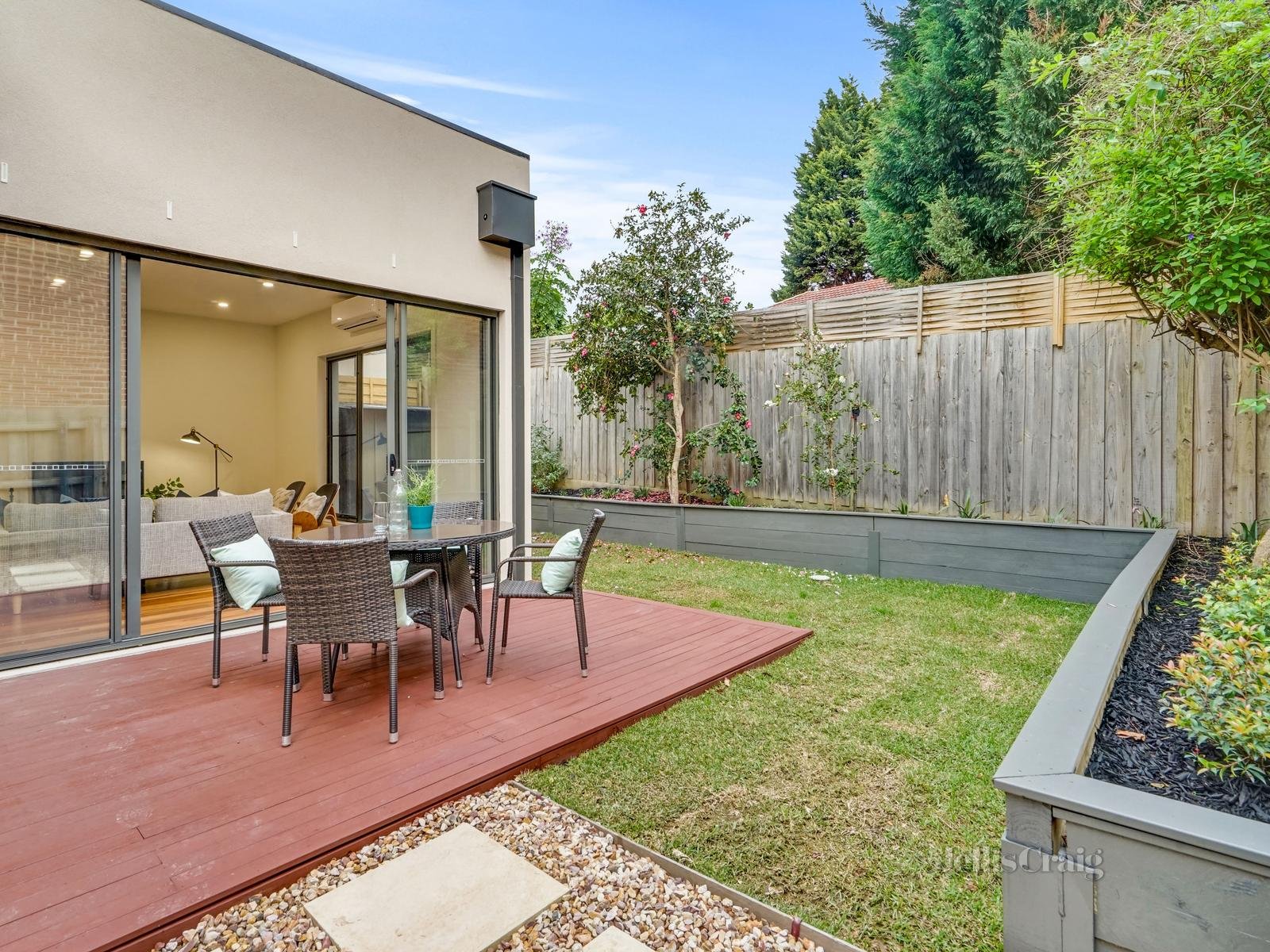 10 Eton Street, Mount Waverley image 11