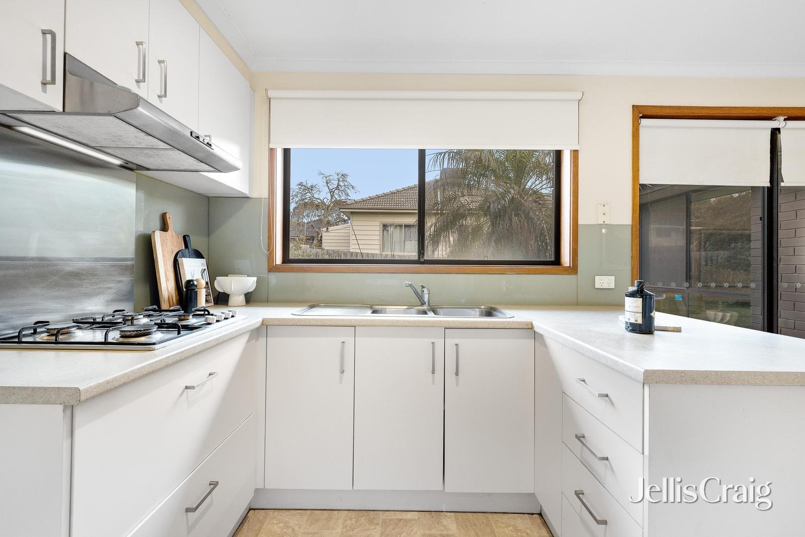 10 Felicia Grove, Forest&nbsp;Hill image 4