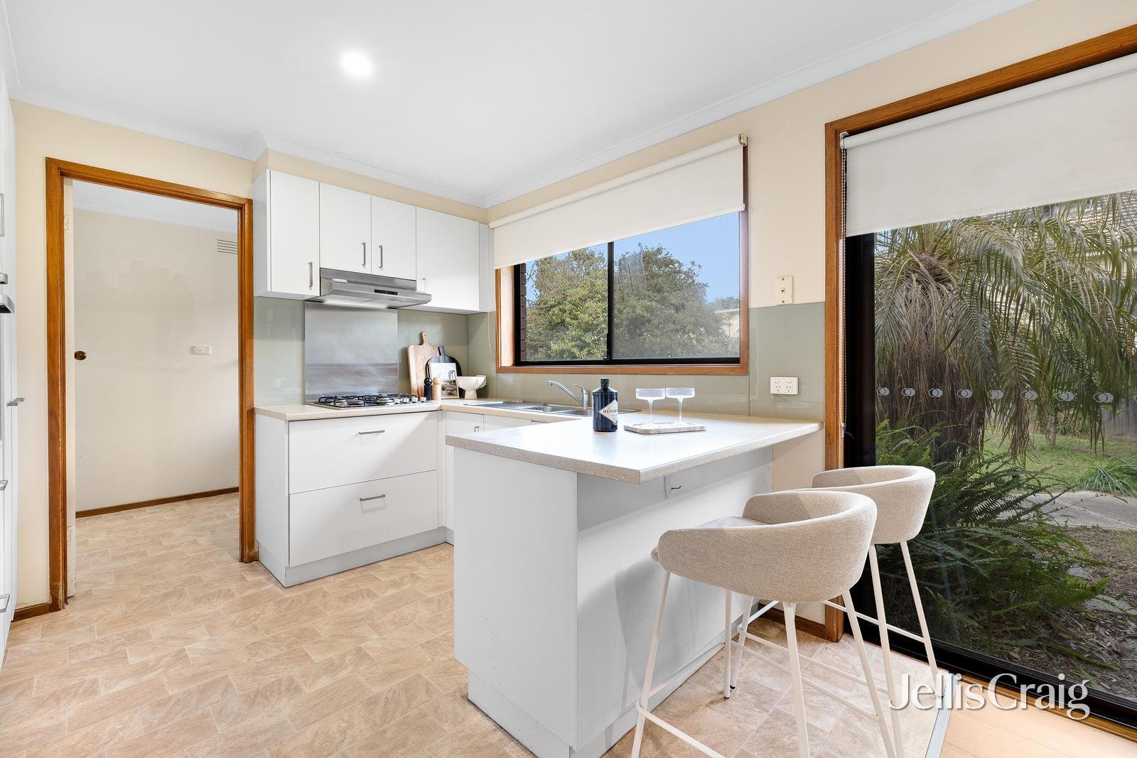 10 Felicia Grove, Forest&nbsp;Hill image 5