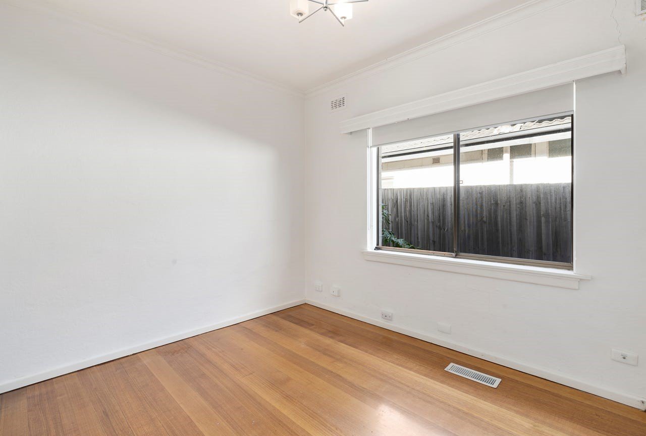 10 Fiddes Street, Moorabbin image 7