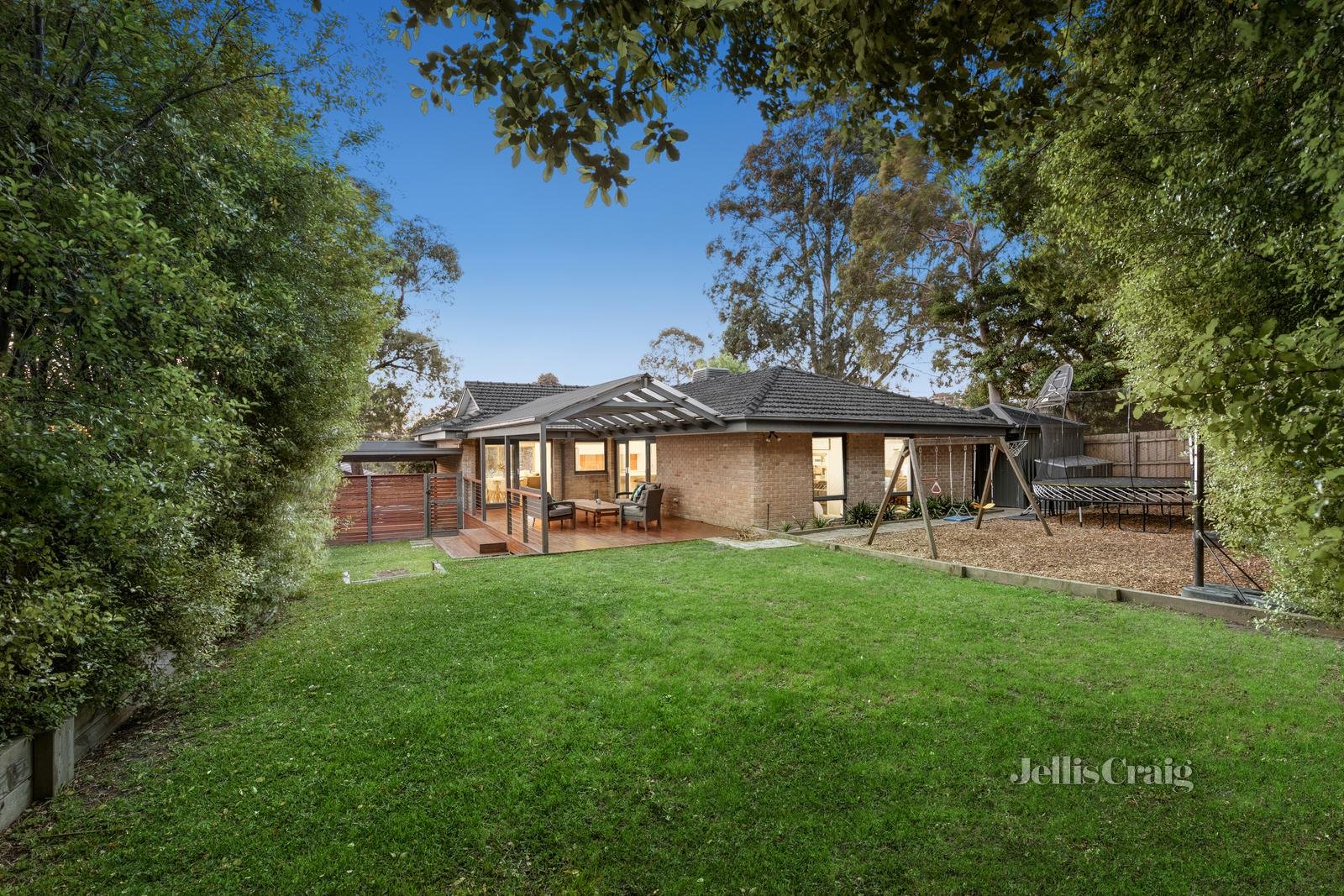 10 Florence Avenue, Ringwood North image 10