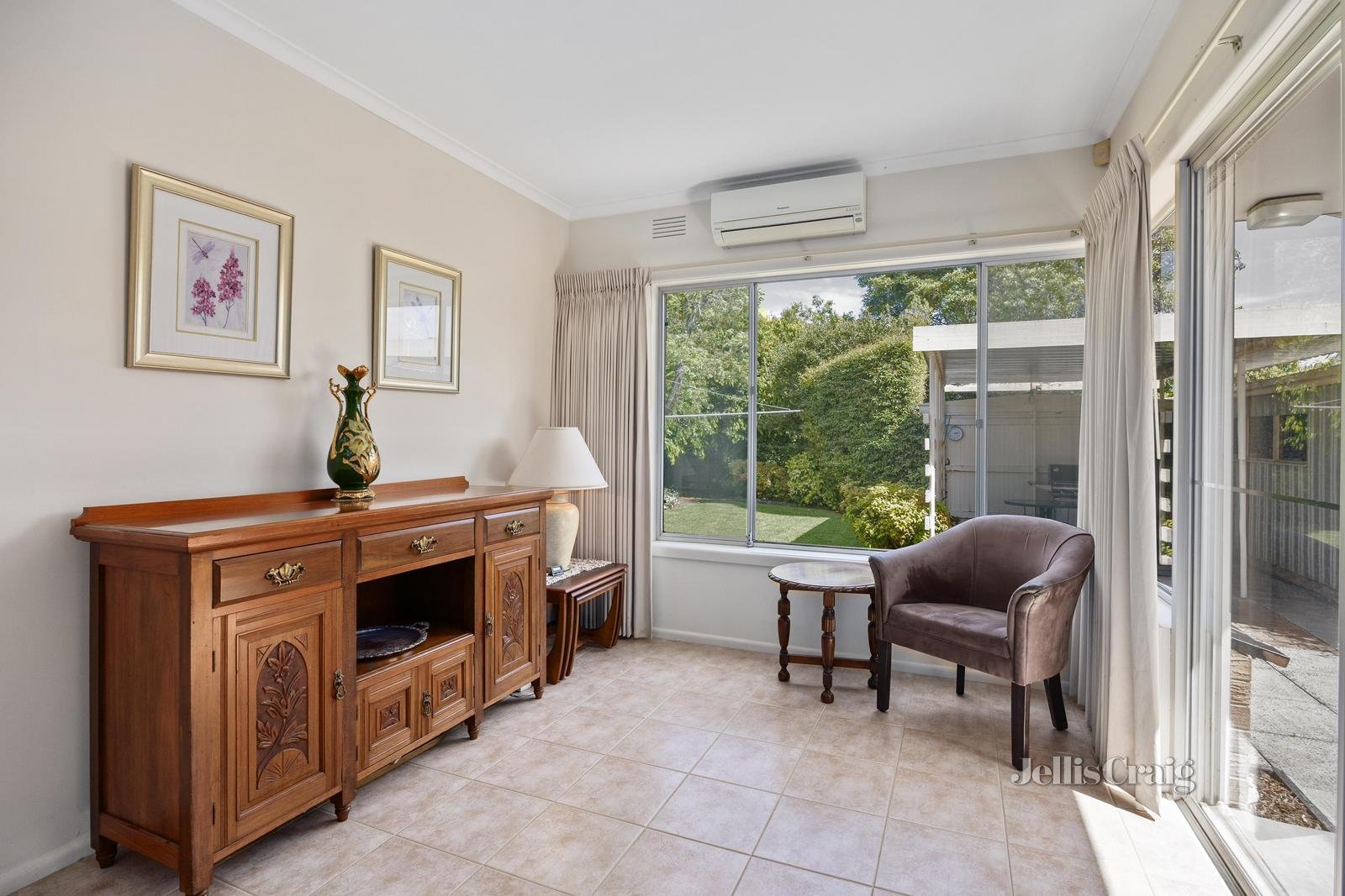 10 Folkestone Road, Glen&nbsp;Waverley image 5