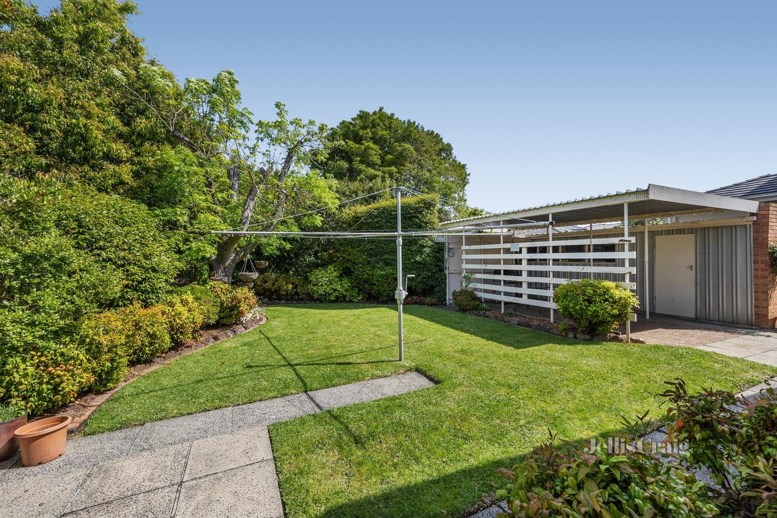10 Folkestone Road, Glen&nbsp;Waverley image 10