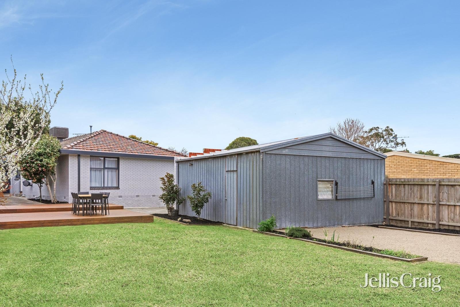 10 Fordyce Street, Cheltenham image 12