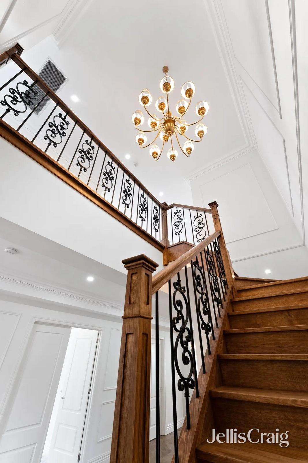 10 Foy Court, Glen&nbsp;Waverley image 10