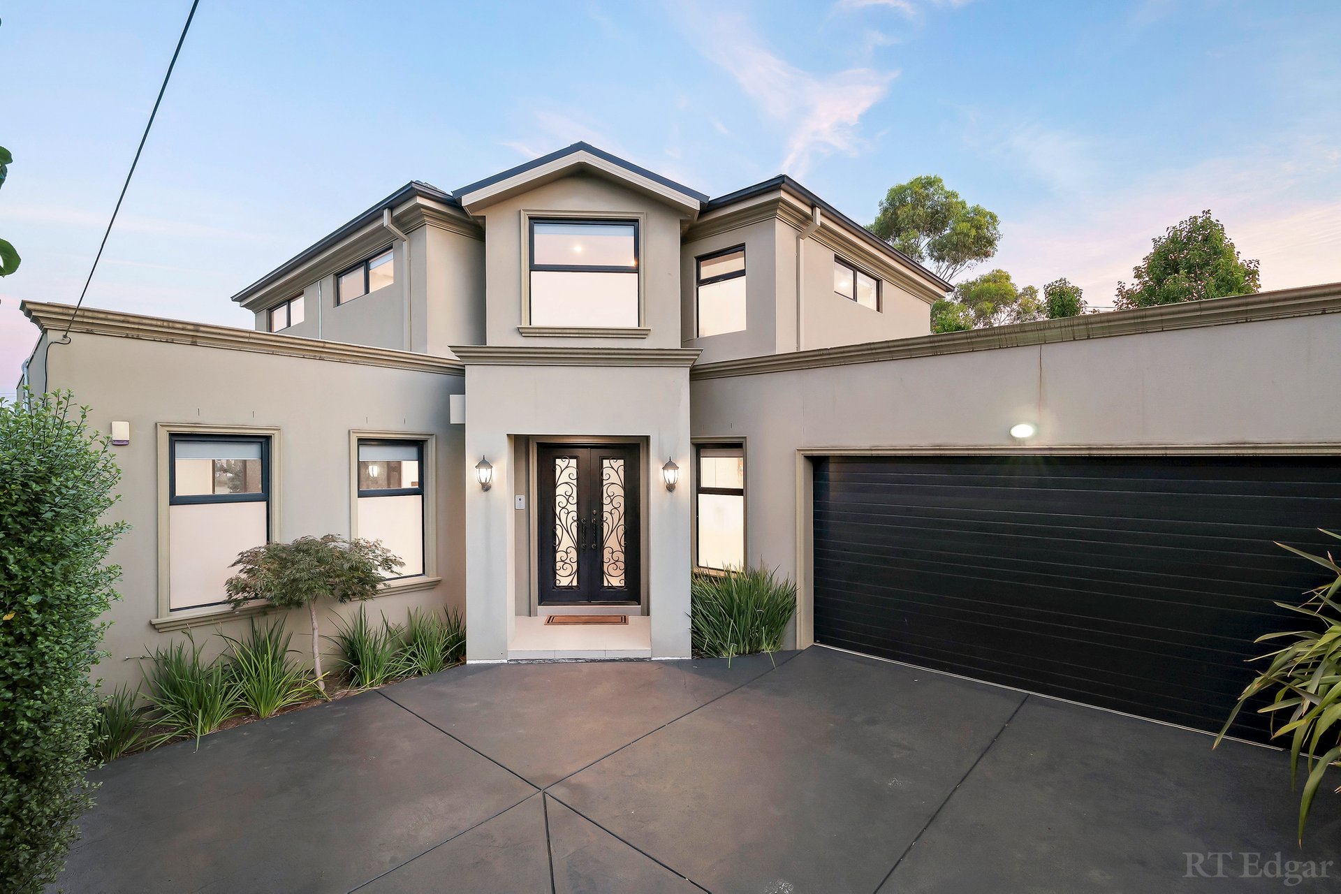 Property Gallery - Main Image