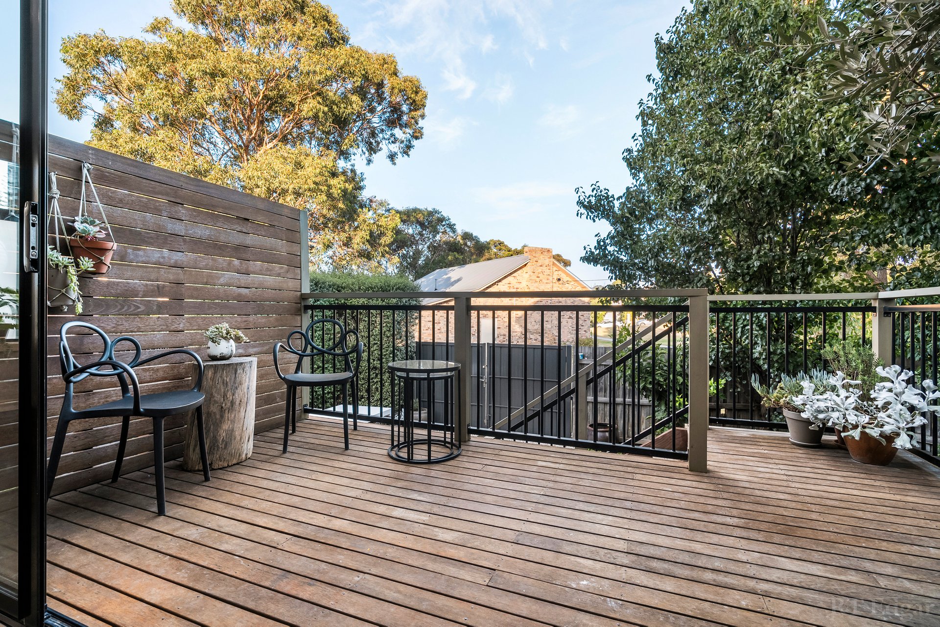 Property Gallery Thumbnail 8
