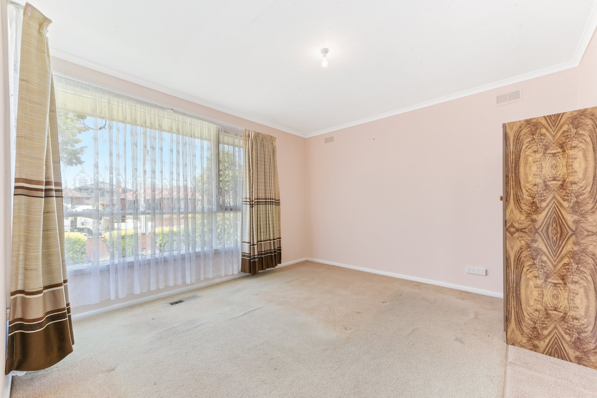 10 Francis Street, Dandenong image 4