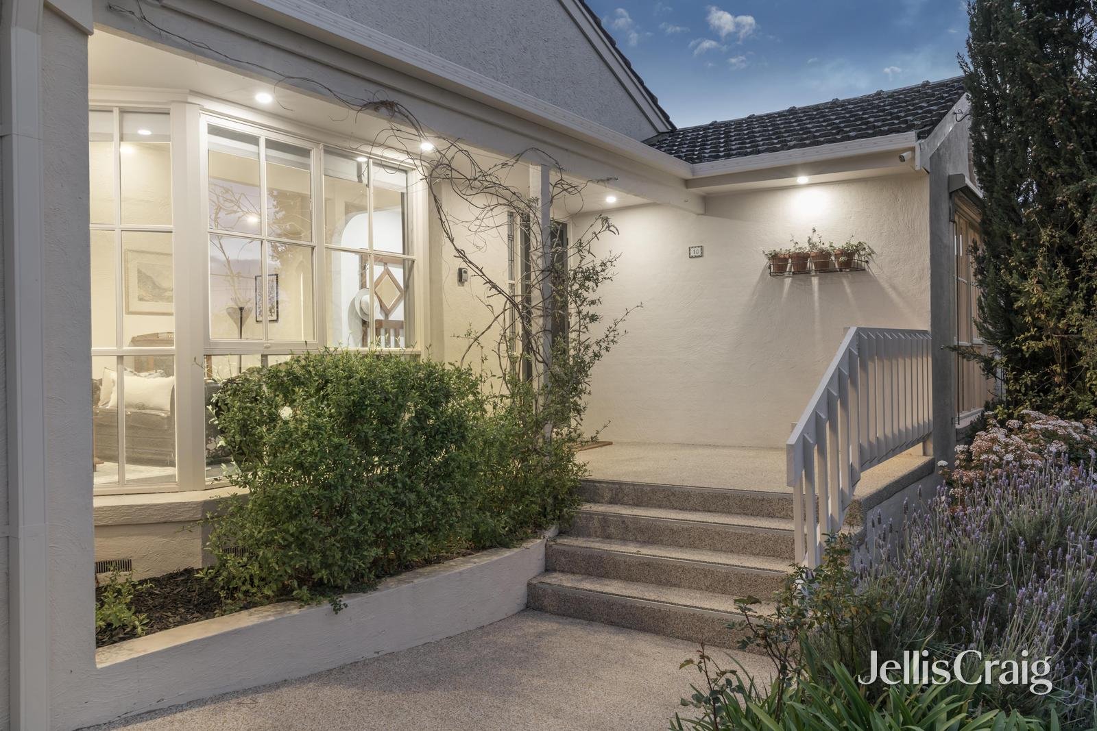 10 Frank Street, Eltham image 2