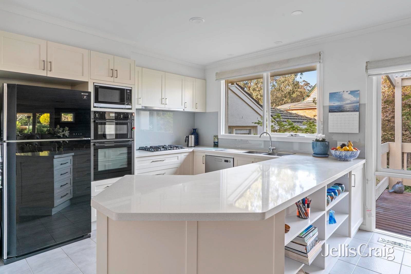 10 Frank Street, Eltham image 3