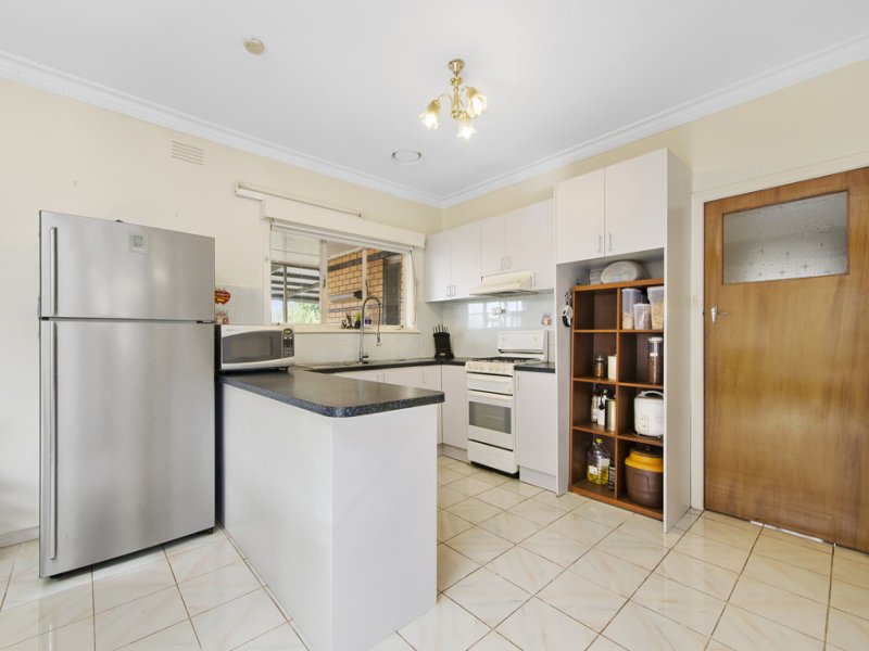 10 Freemans Road, Altona North image 4