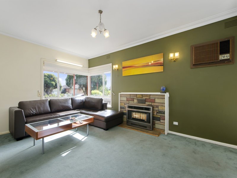 10 Freemans Road, Altona North image 9