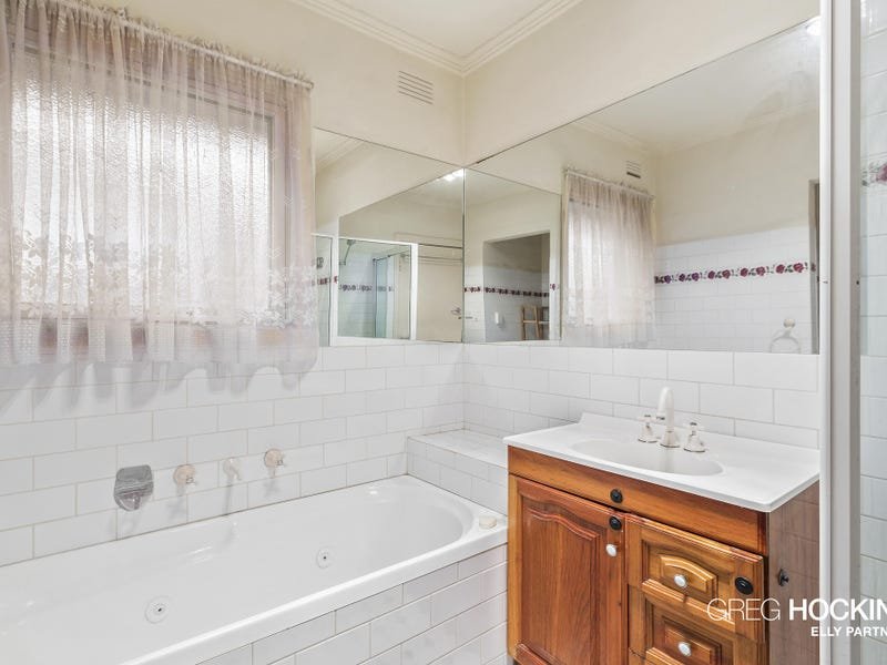 10 Gellibrand Street, Williamstown image 9