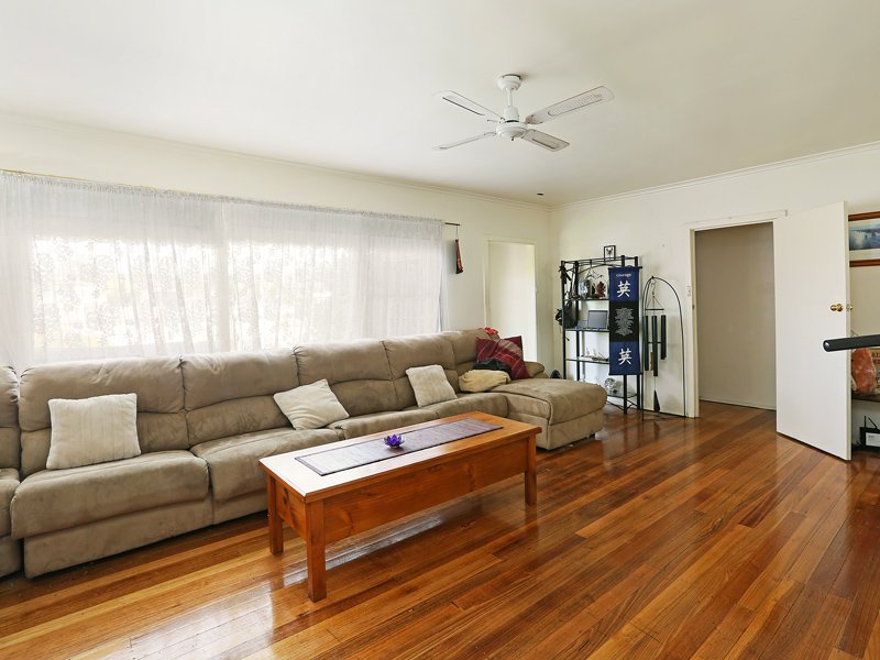 10 Georgia Grove, Corio image 2