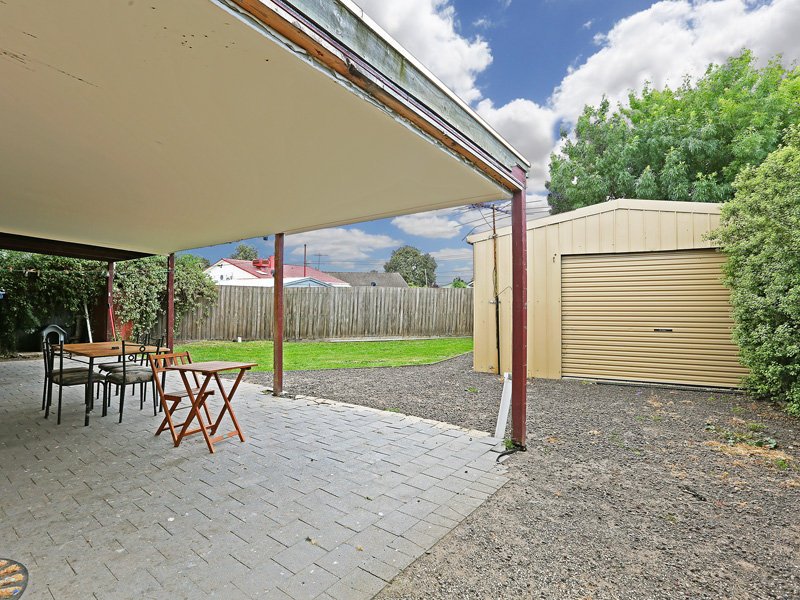 10 Georgia Grove, Corio image 6
