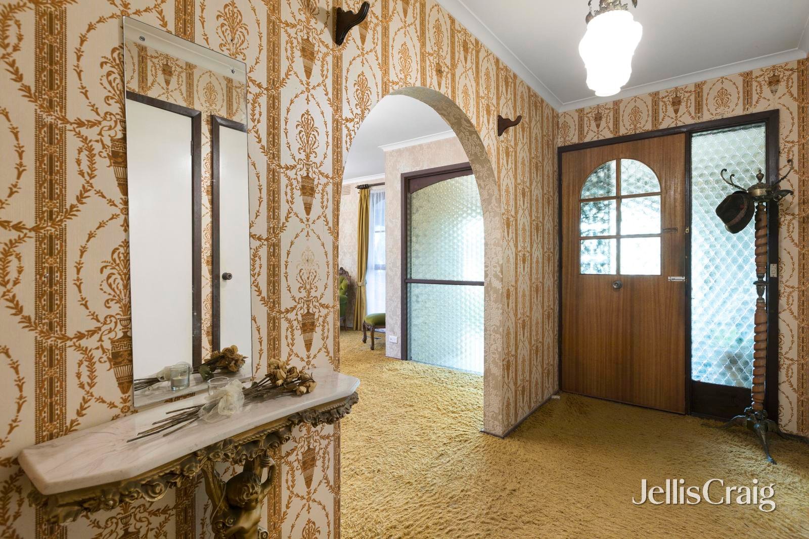 10 Glenelg Court, Dingley&nbsp;Village image 2