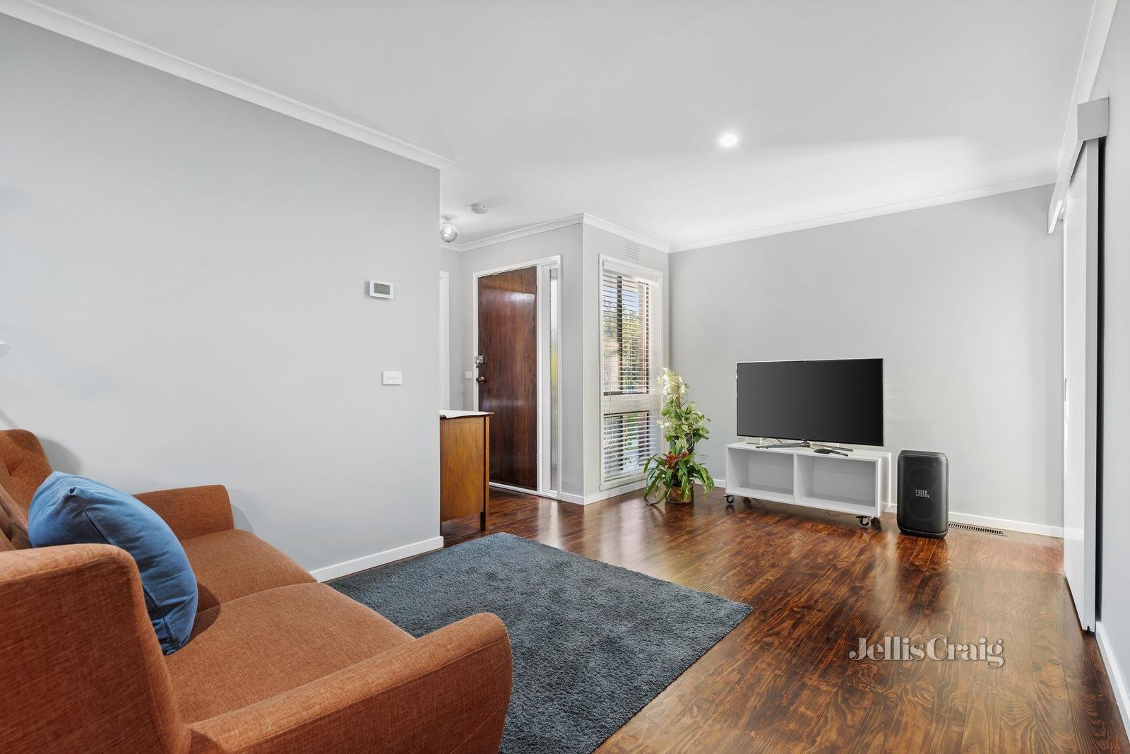 10 Good Governs Street, Mitcham image 2