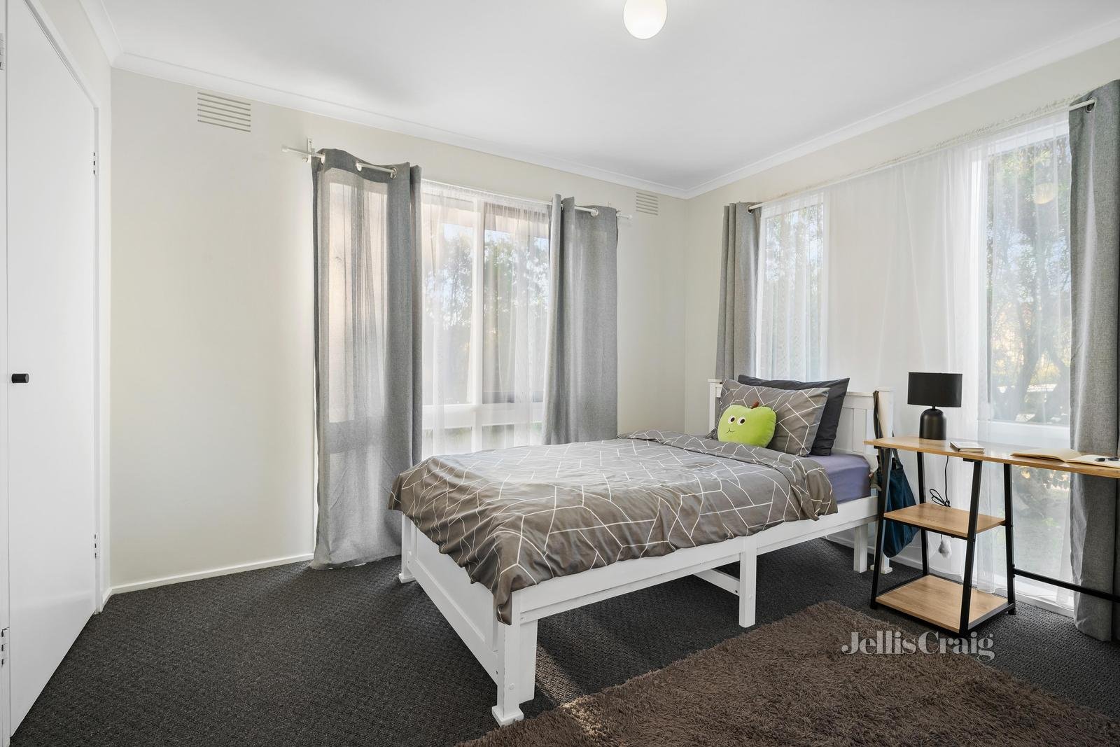 10 Good Governs Street, Mitcham image 7