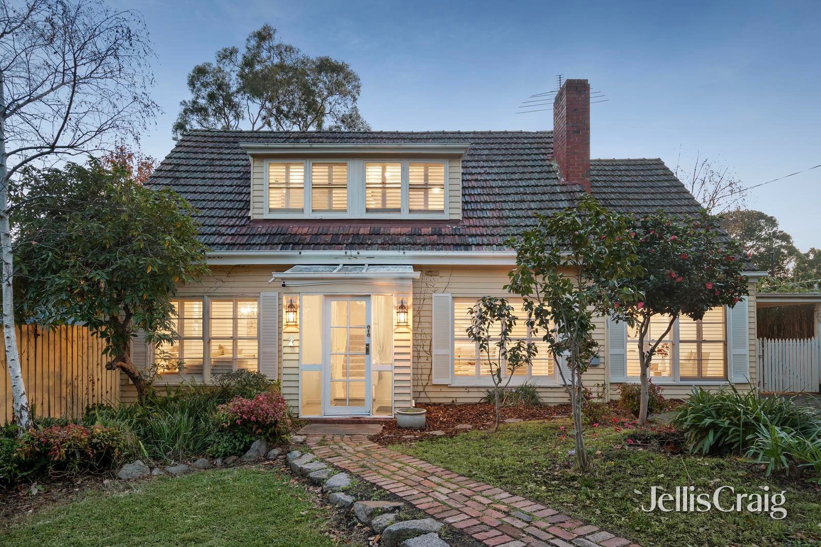 10 Gordon Street, Croydon image 1
