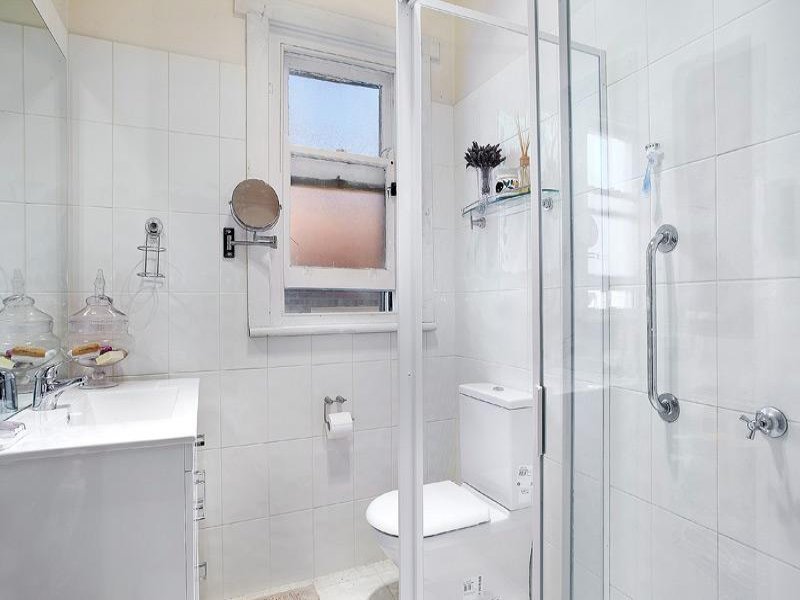 10 Gordon Street, Deepdene image 6