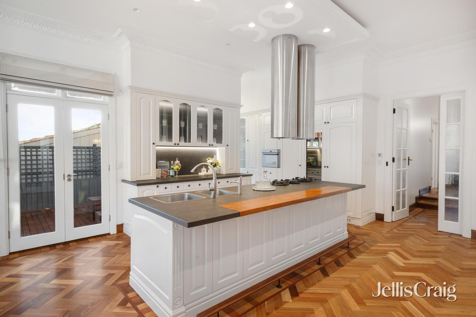 10 Gowar Avenue, Camberwell image 7
