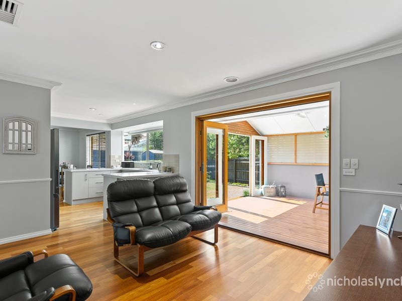 Property Gallery Thumbnail 3