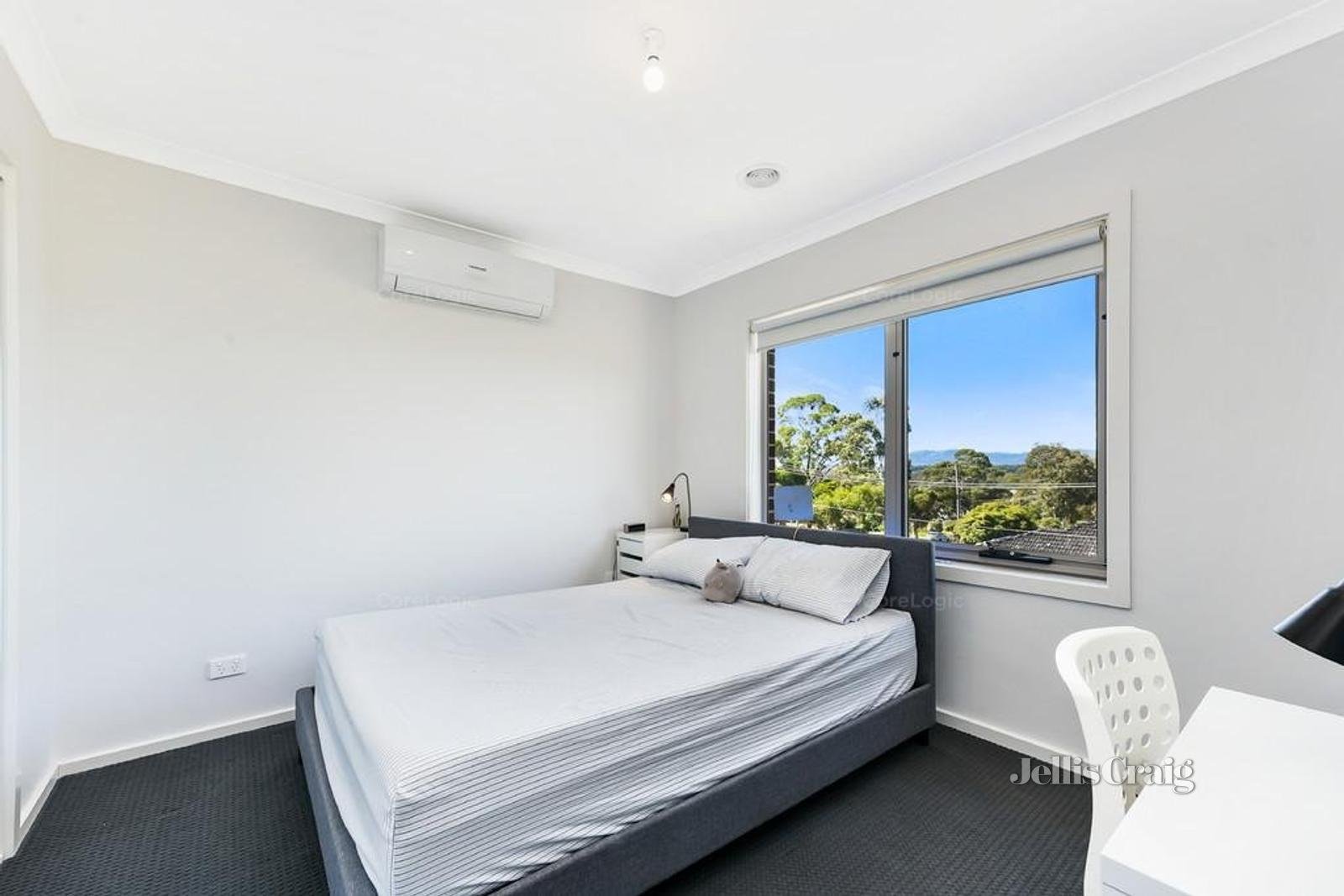 10 Groom Court, Glen Waverley image 4