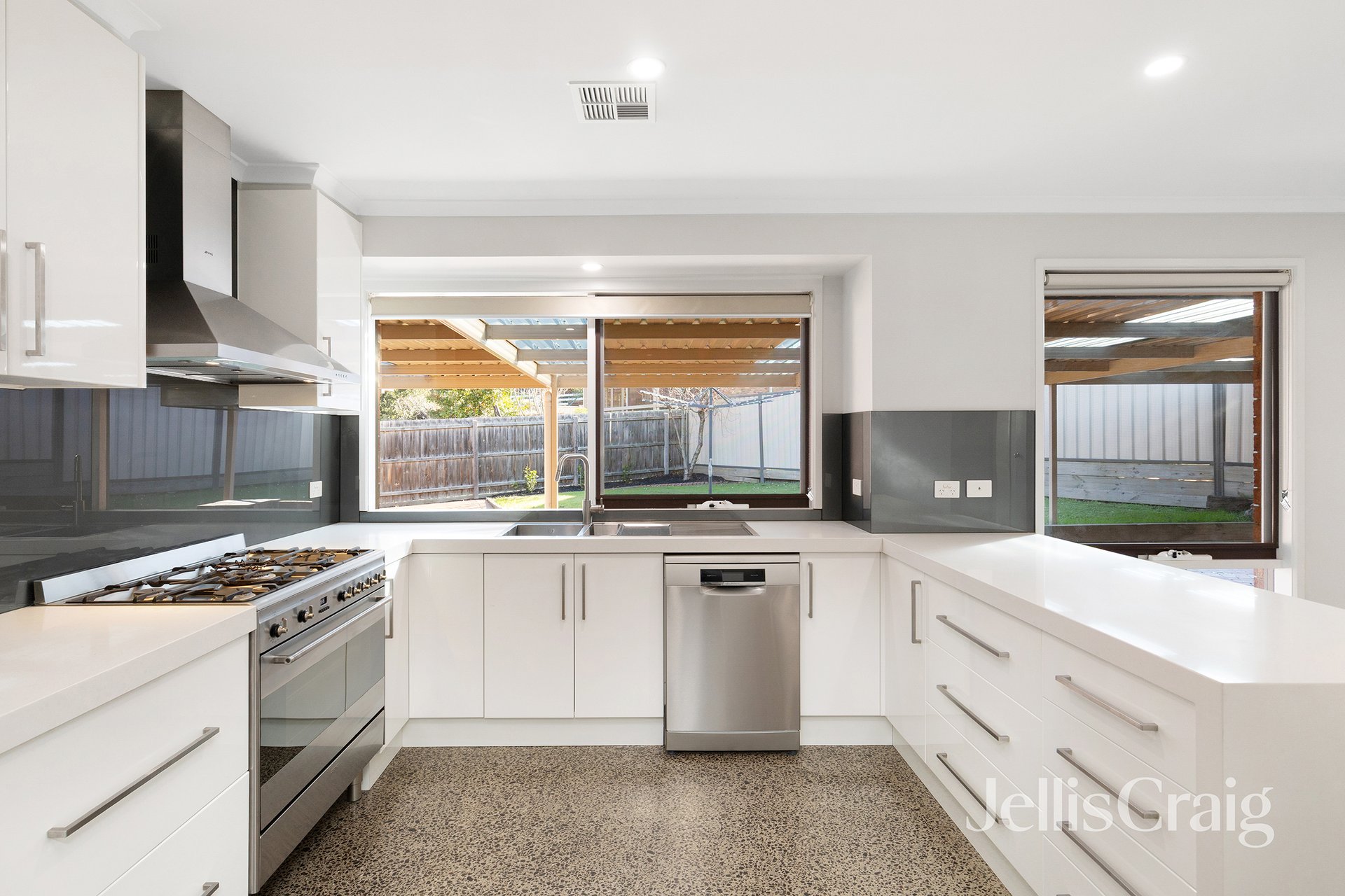 10 Gundry Grove, Watsonia&nbsp;North image 4