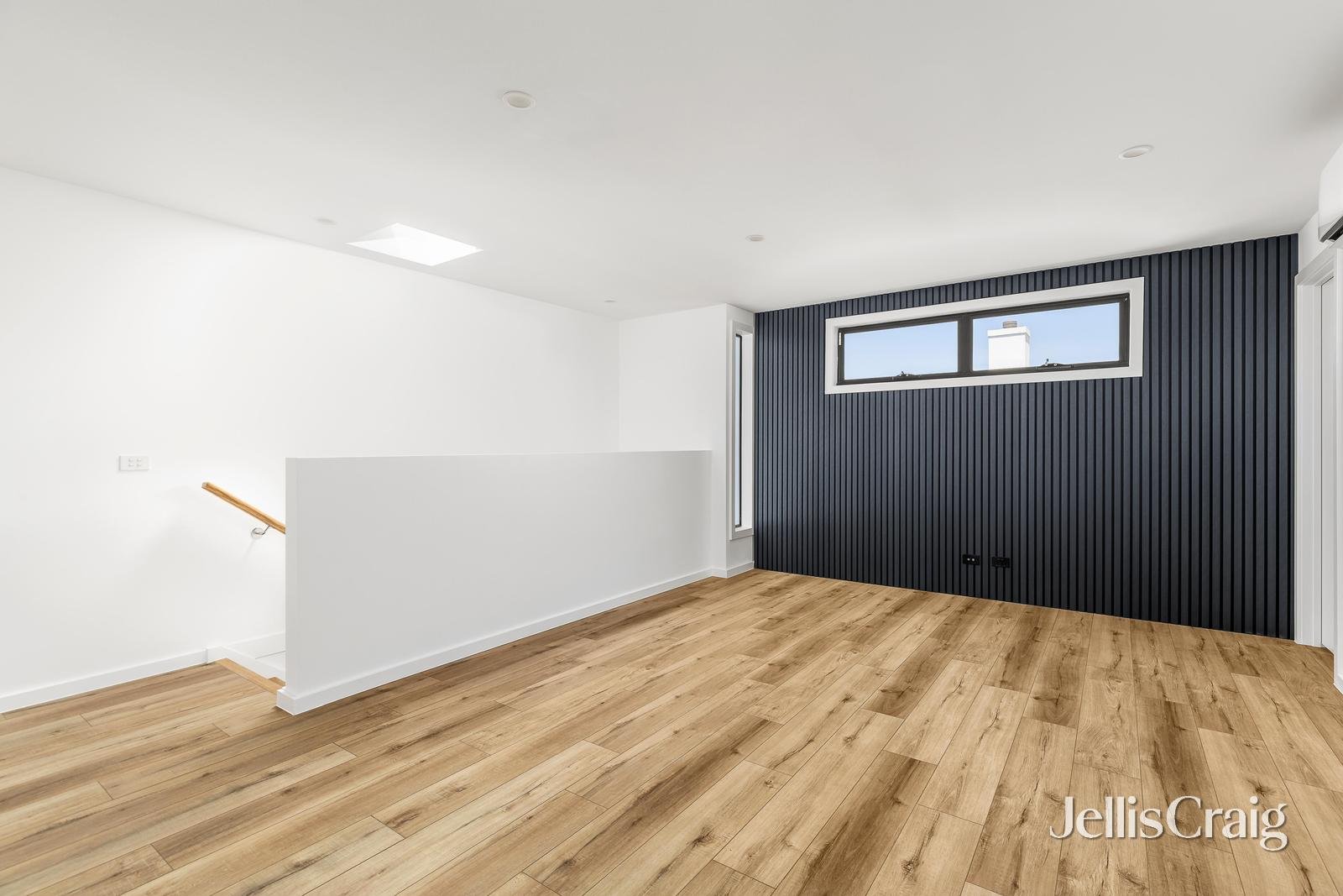 10 Harrison Lane, Kingsville image 5