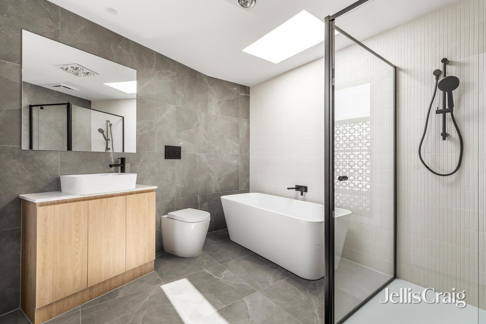 10 Harrison Lane, Kingsville image 7