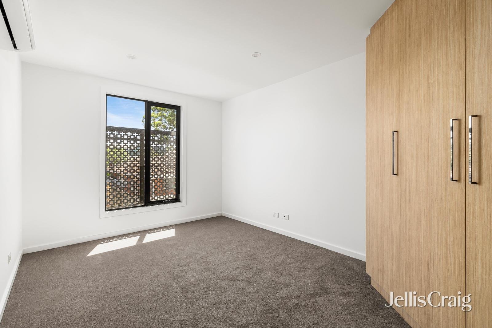 10 Harrison Lane, Kingsville image 9