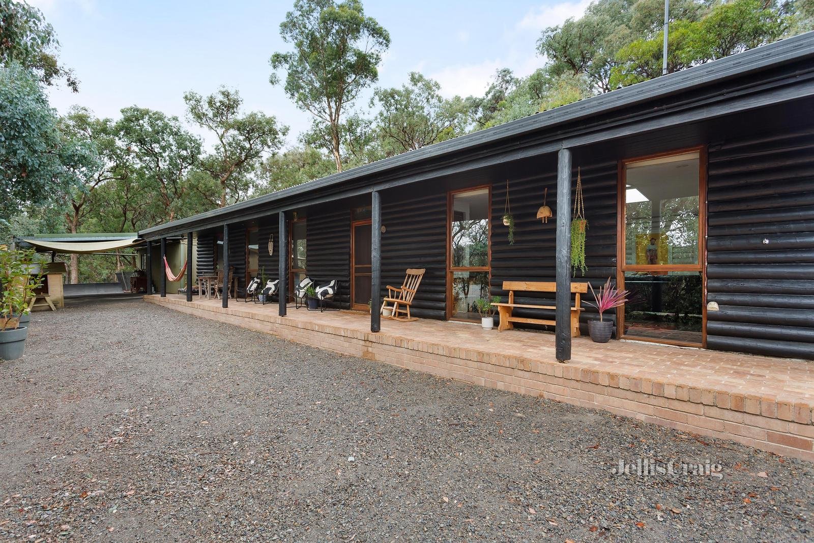 10 Hawkes Road, North Warrandyte image 1