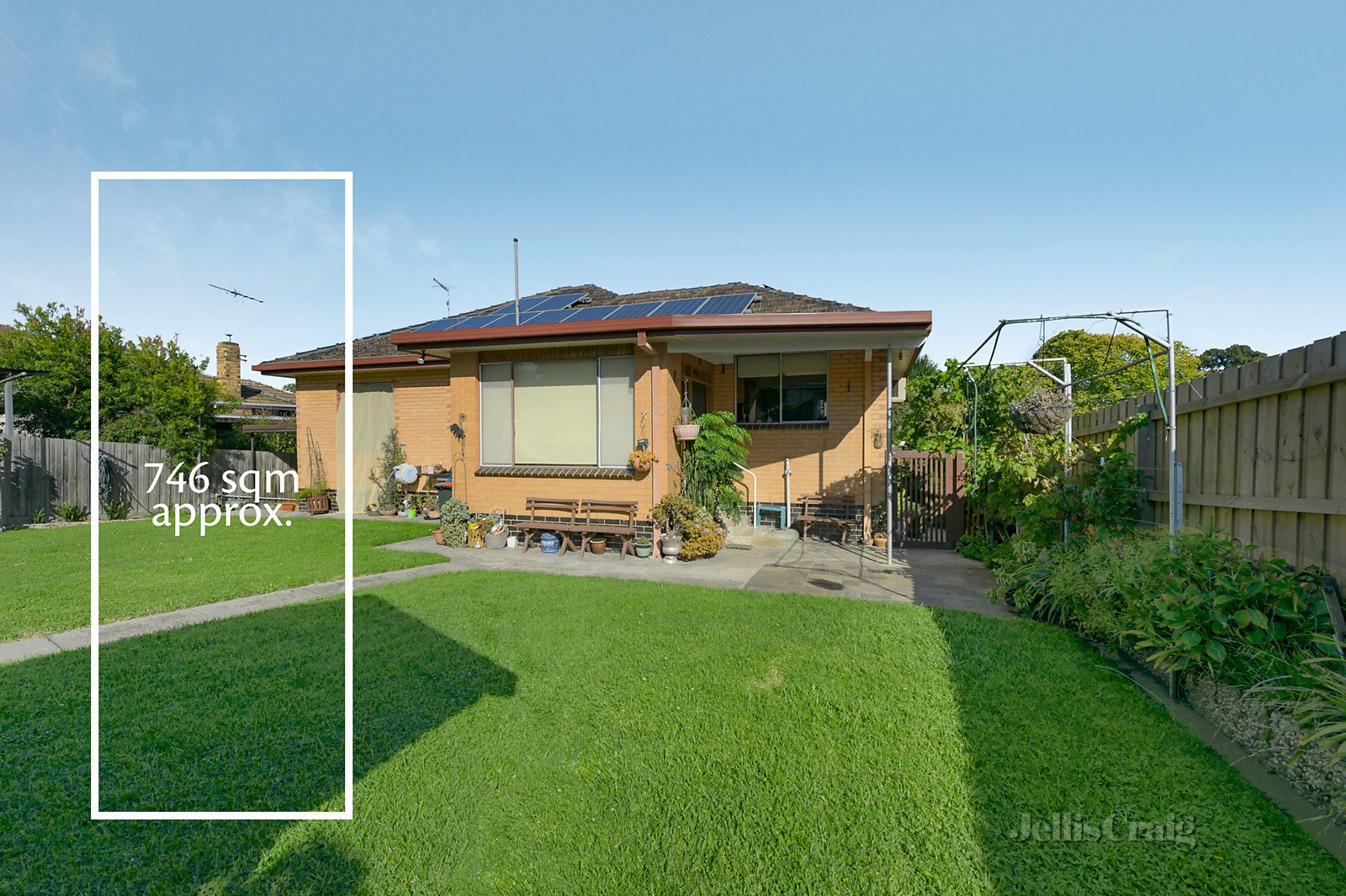 10 Hayfield Road, Mount Waverley image 7