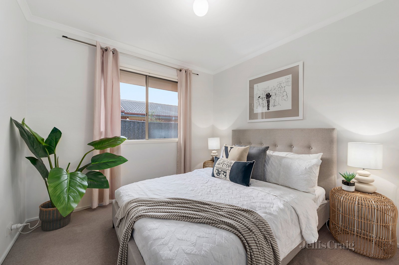 10 Heathcote Drive, Forest Hill image 7