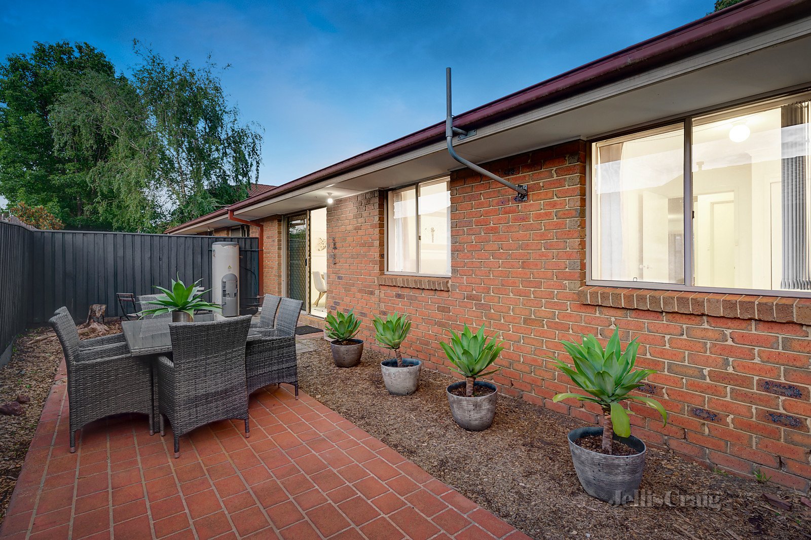 10 Heathcote Drive, Forest Hill image 10