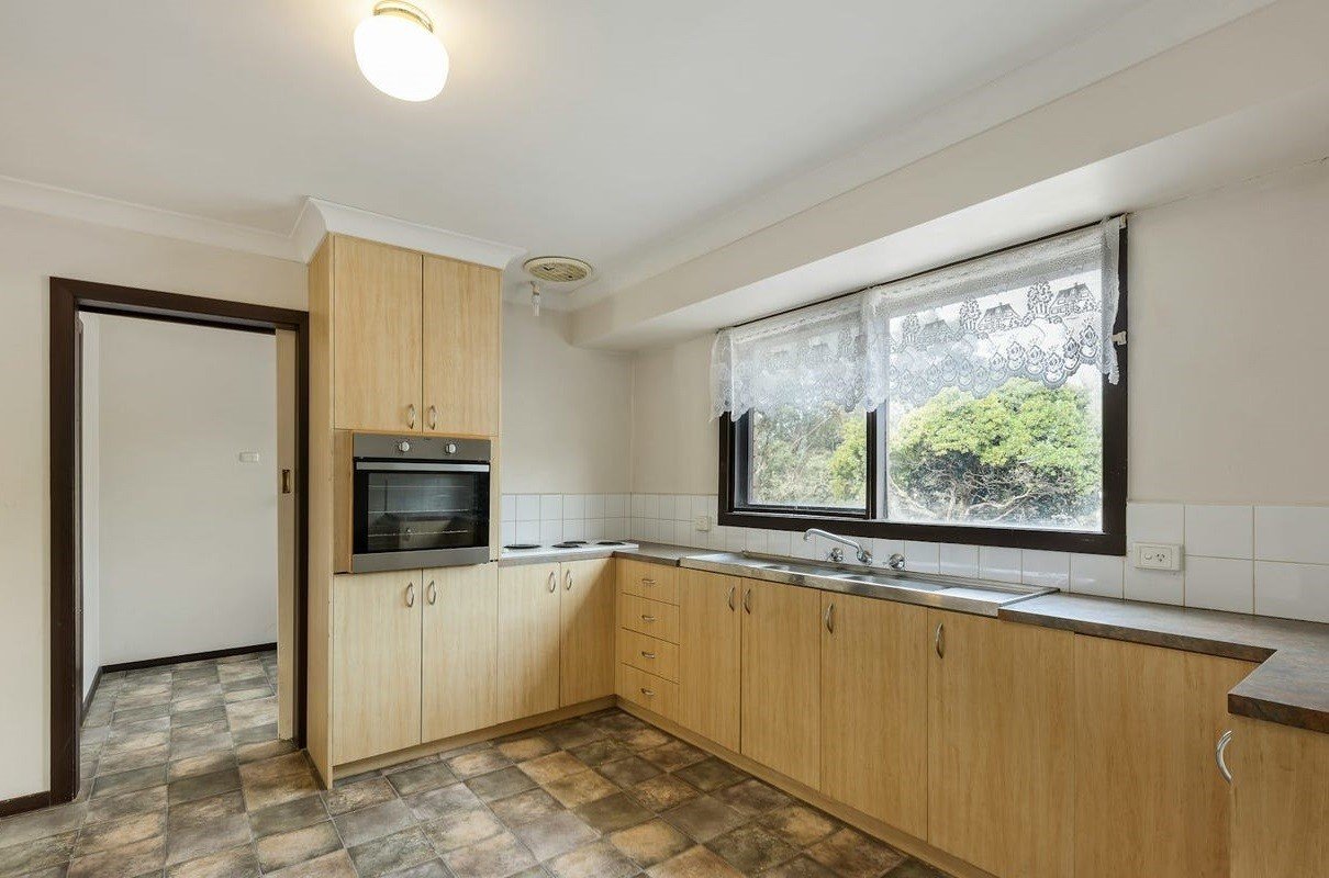 10 Highland Boulevard, Ringwood image 2