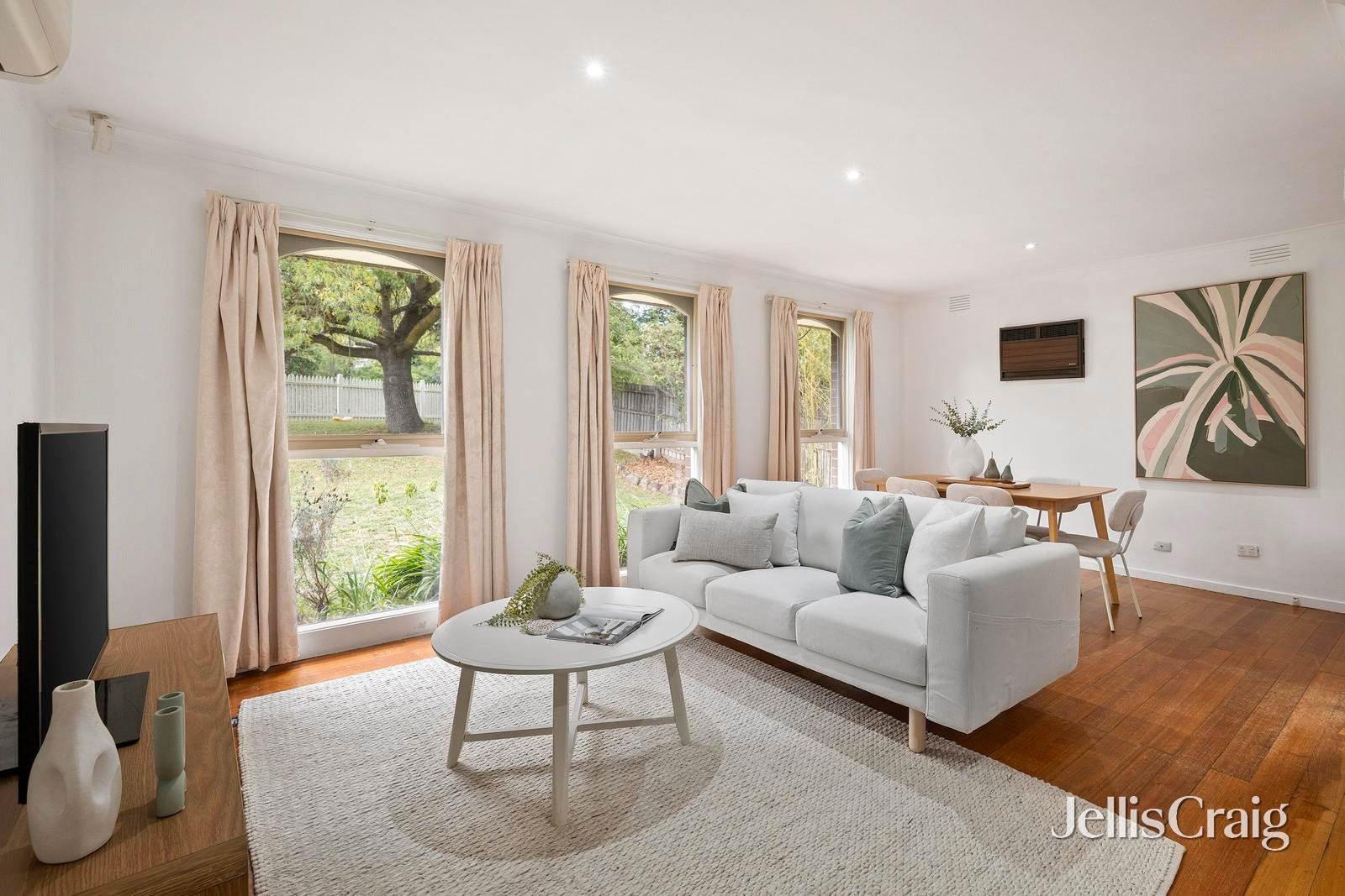 10 Highland Crescent, Mooroolbark image 6