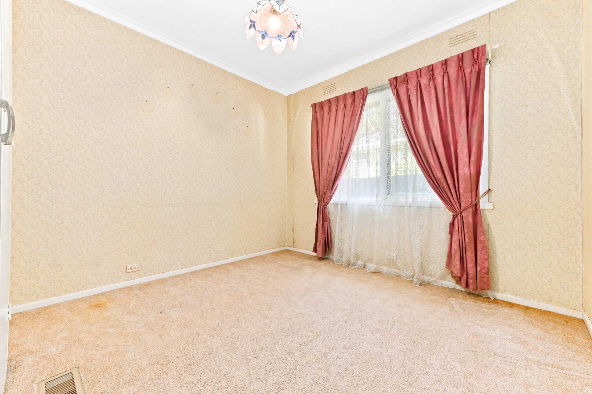 10 Highview Grove, Burwood East image 8